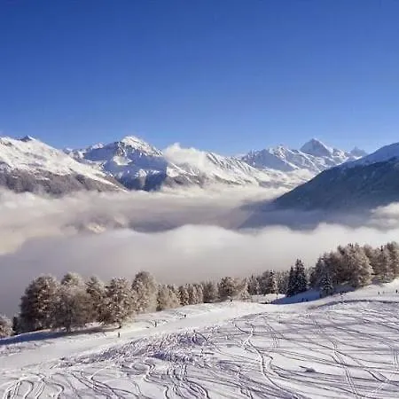 Thyon 4pieces, Proche Des Pistes Holiday home Heremence