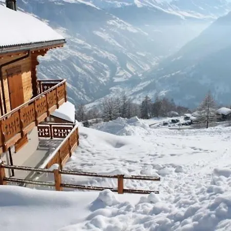 Thyon 4pieces, Proche Des Pistes Holiday home Heremence